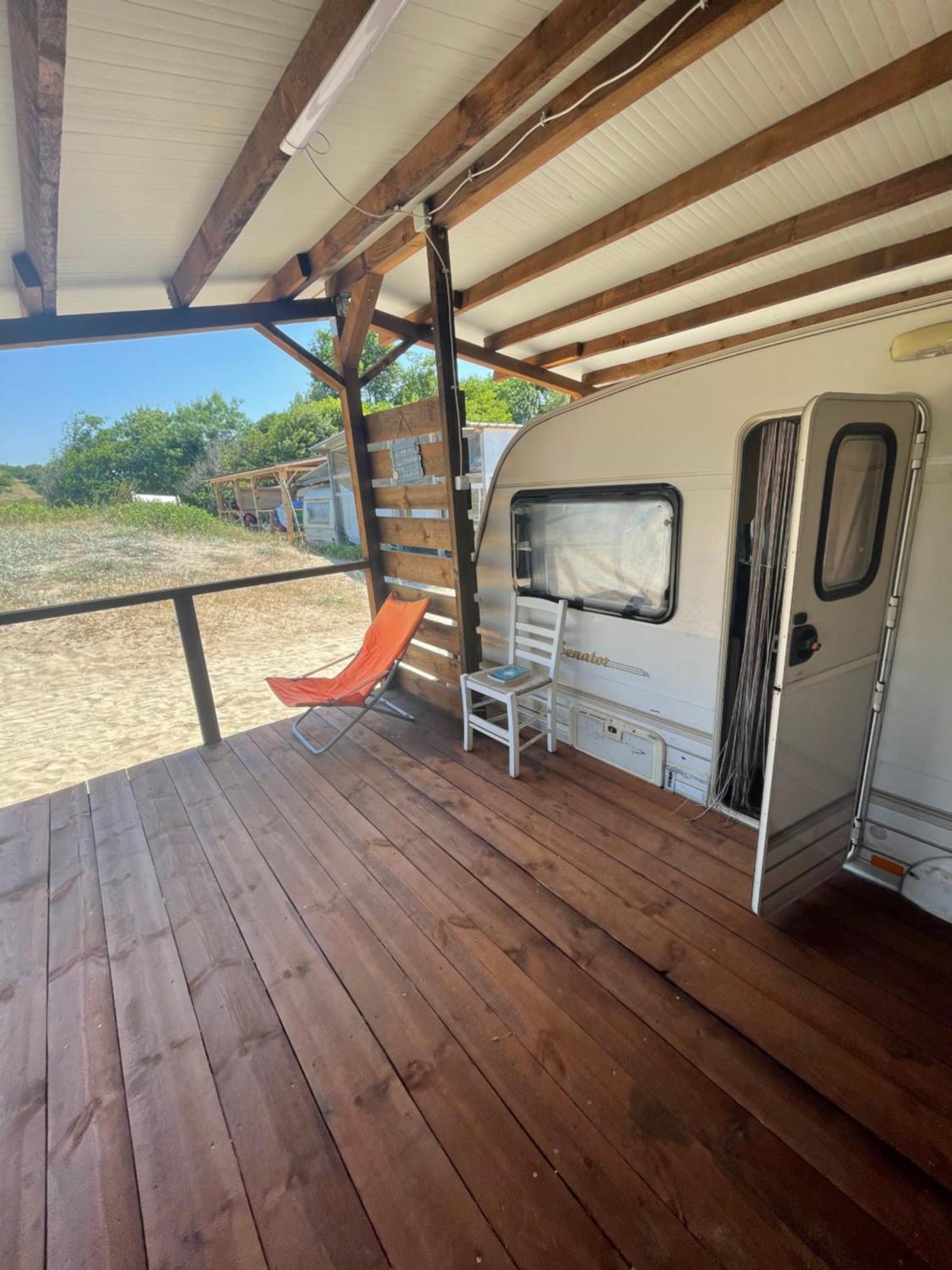 Sea Caravan On The Beach Kiten  Buitenkant foto