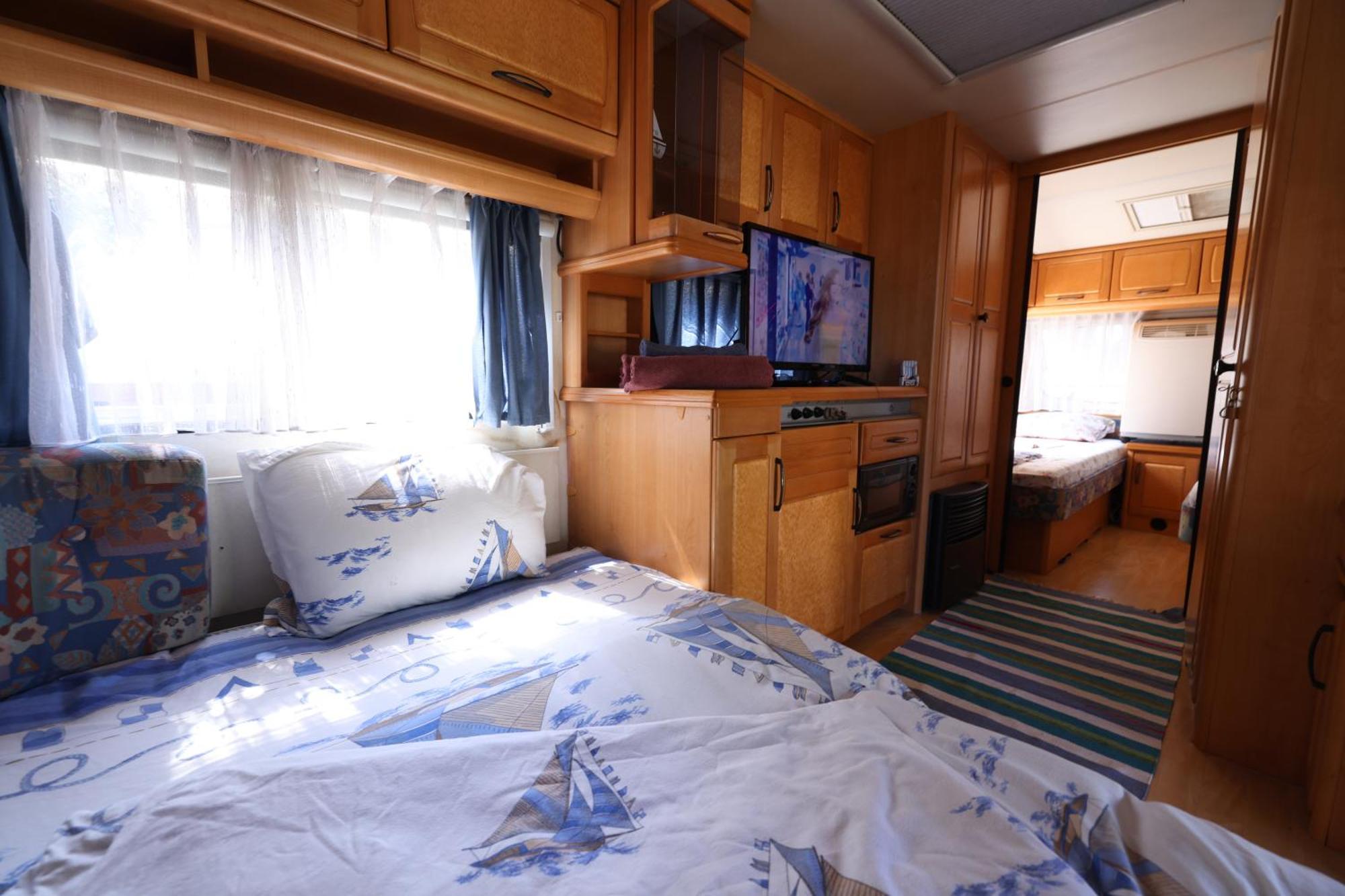 Sea Caravan On The Beach Kiten  Buitenkant foto